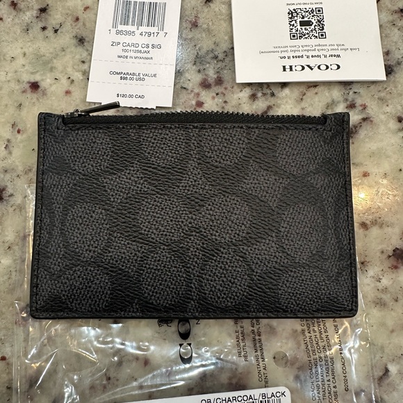 Coach Charcoal Zip Card Holder-NWT - Picture 1 of 5